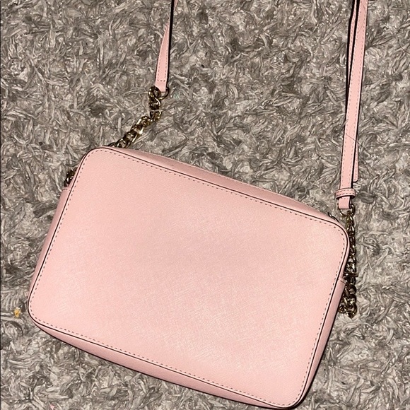 Michael Kors Jet Set Crossbody - Picture 4 of 9